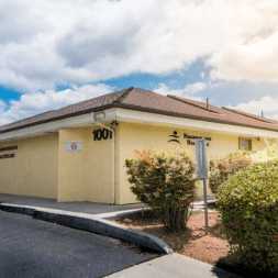 Neighborhood Healthcare - Escondido Grand Avenue