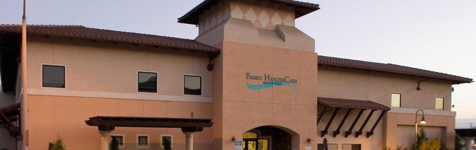 Family HealthCare Network - Visalia Oak